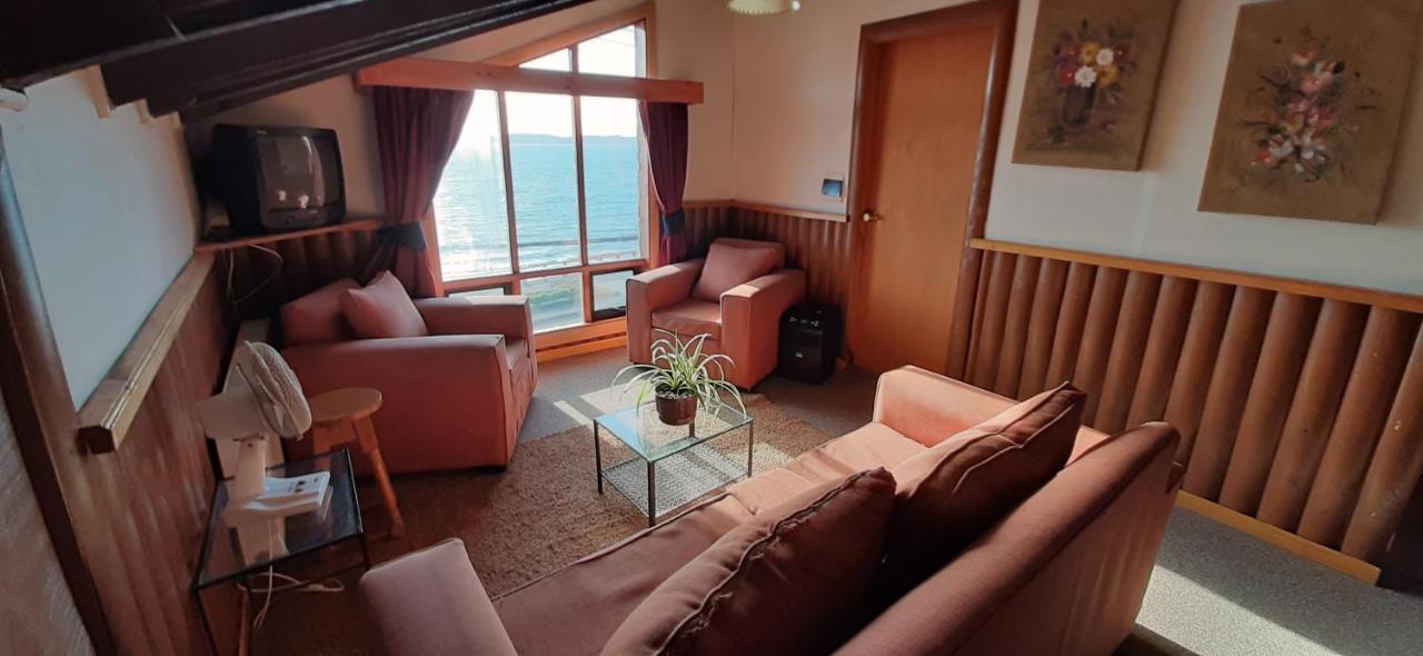 Hostal Vista Al Mar Hct Ancud Ngoại thất bức ảnh