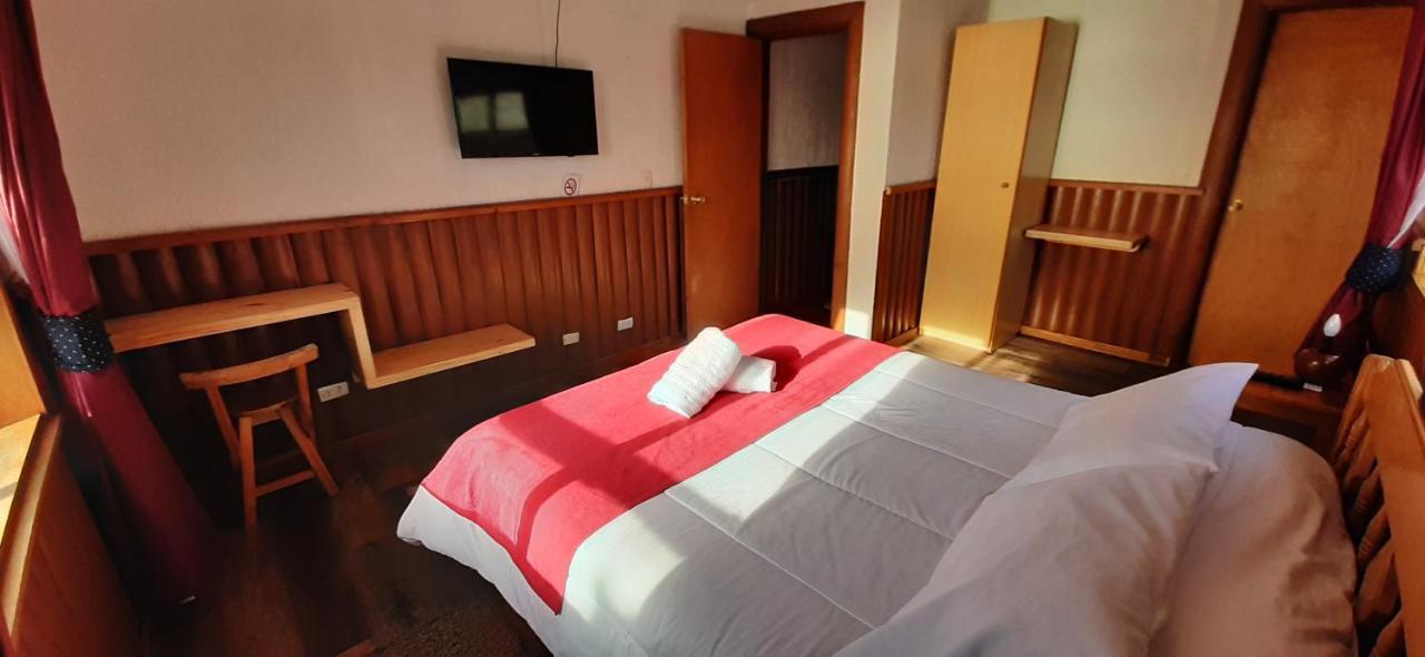 Hostal Vista Al Mar Hct Ancud Ngoại thất bức ảnh